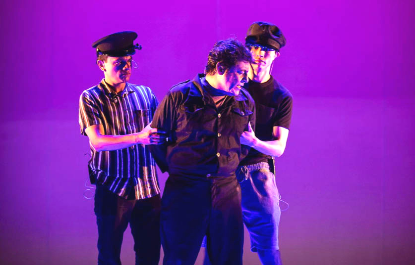 Siqueiros otra vez en la cárcel